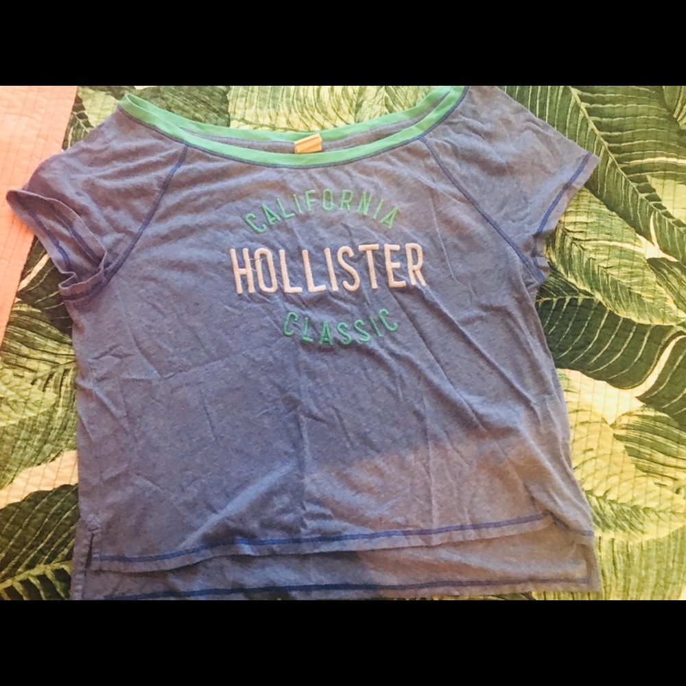 HOLLISTER BLUE CROP TOP SZ M